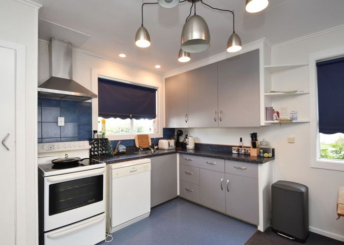  at 11 Roseburn Place, Hargest, Invercargill
