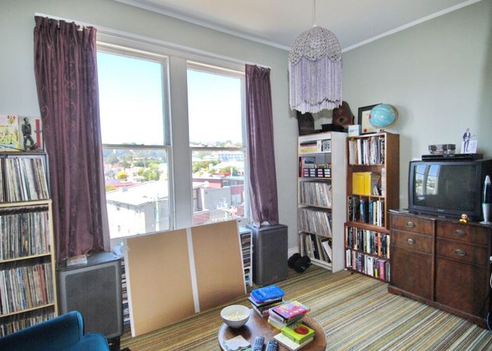  at 180 Ohiro Road, Brooklyn, Wellington