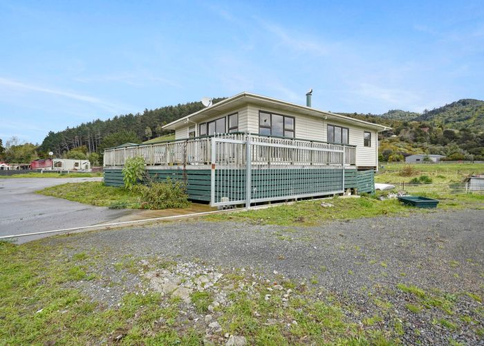  at 869 Hakarimata Road, Huntly