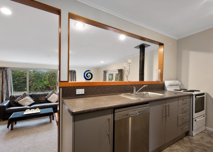  at 111 Kamahi Street, Stokes Valley, Lower Hutt