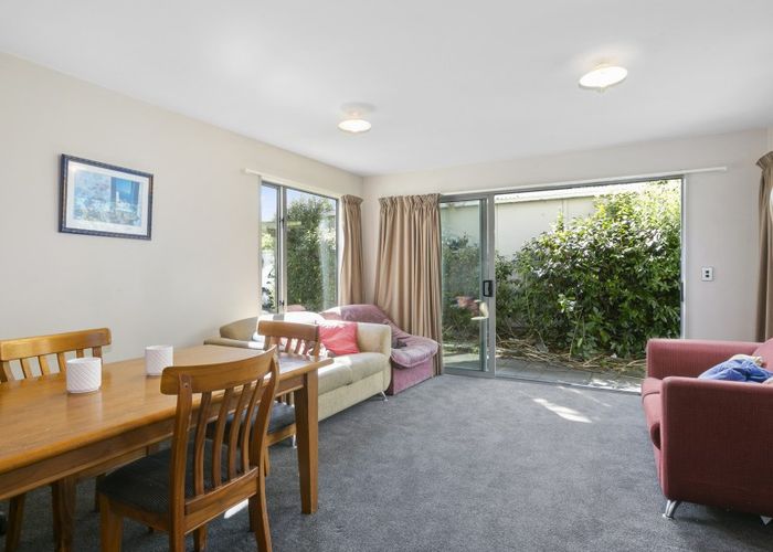  at 695 Castle Street, North Dunedin, Dunedin