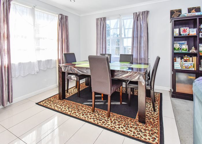  at 24 Catkin Crescent, Papatoetoe, Auckland