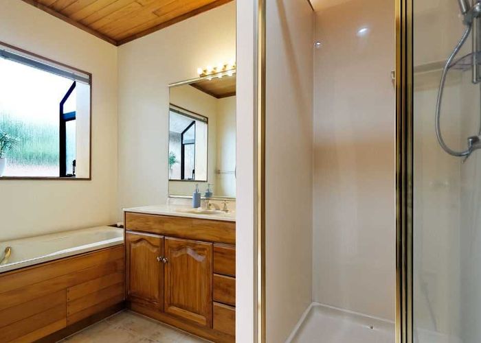  at 6 Central Park Drive, Te Atatu South, Auckland