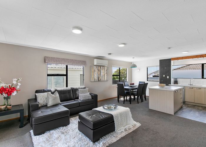  at 16B Lipscombe Avenue, Papatoetoe, Auckland