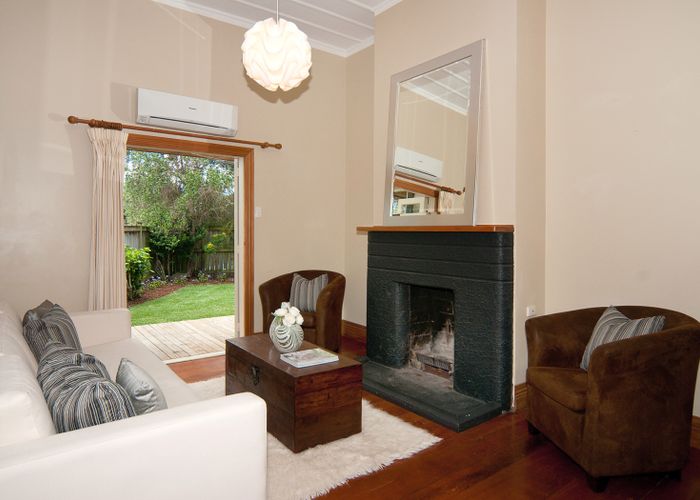  at 102 Alfred Street, Onehunga, Auckland