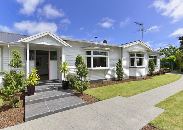  at 21 Koromiko Street, Saint Martins, Christchurch