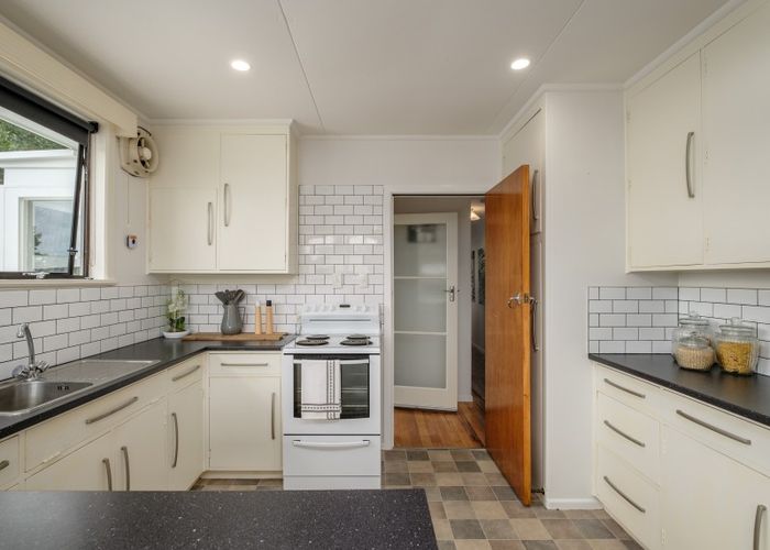  at 2 Greenwood Street, Mangapapa, Gisborne