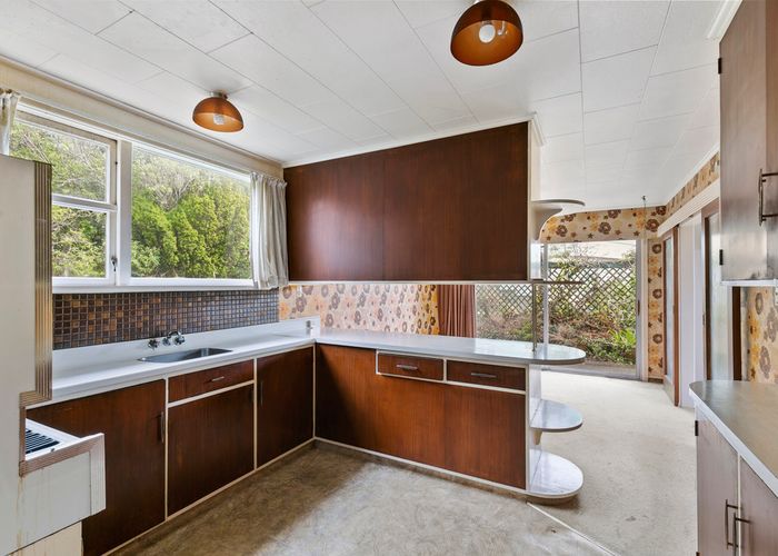  at 21 Fairburn Grove, Johnsonville, Wellington