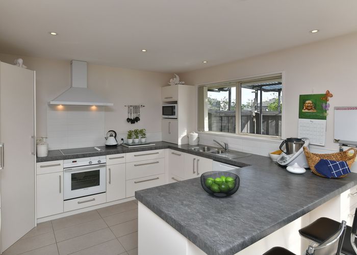  at 19 Larne Place, Belfast, Christchurch