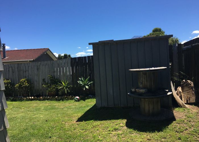  at 1/9 McGreal Place, Weymouth, Auckland