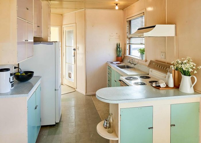  at 1 Cara Crescent, Paparangi, Wellington