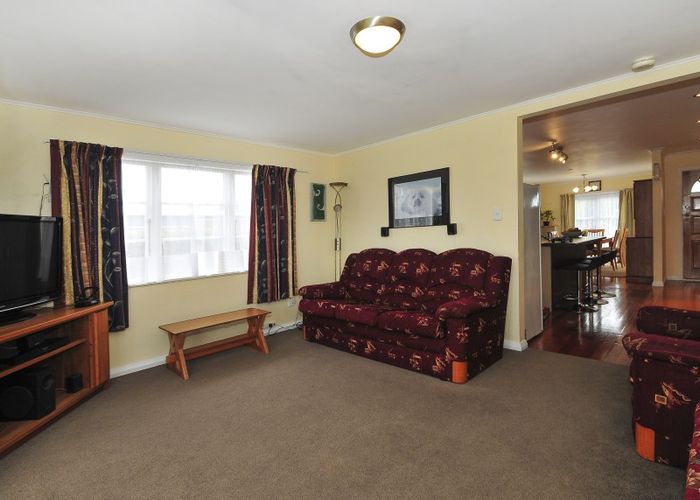  at 8 Lincoln Avenue, Epuni, Lower Hutt