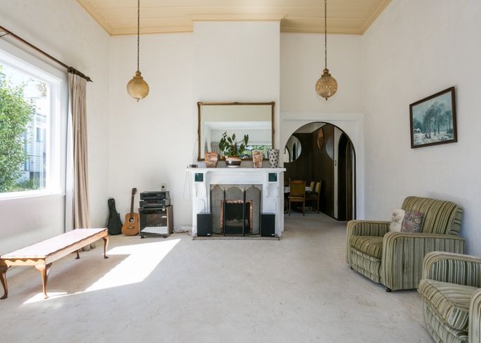 Free property data for 10 Hadfield Terrace, Bluff Hill, Napier homes.co.nz