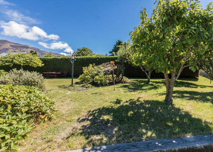  at 25 Lakeview Terrace, Wanaka