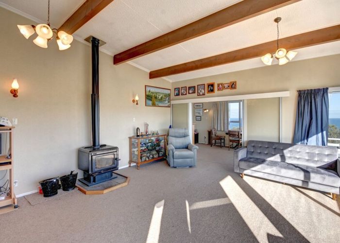  at 129 Tomahawk Road, Andersons Bay, Dunedin