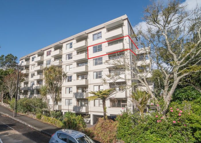  at 21/44 Esplanade Road, Mount Eden, Auckland