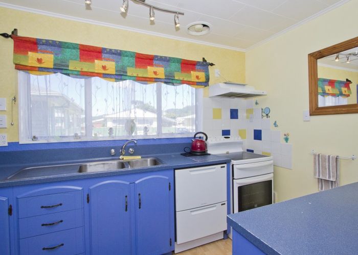  at 18 Matthews Road, Wainuiomata, Lower Hutt