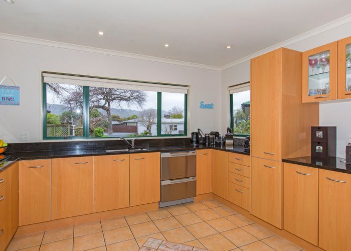  at 949 High Street, Avalon, Lower Hutt