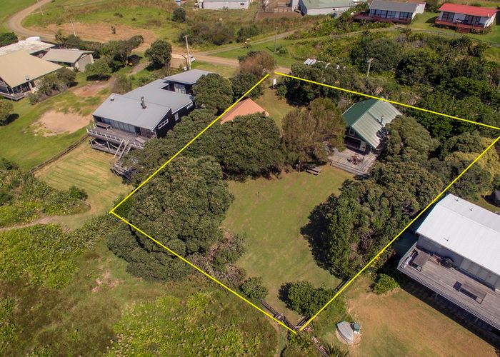  at 20 Skippers Road, Opito Bay