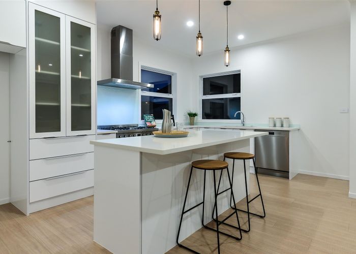  at 85 Cumberland Drive, Flagstaff, Hamilton