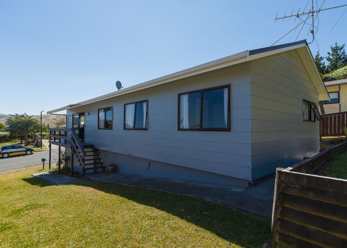  at 22 Kaitangata Crescent, Kelson, Lower Hutt