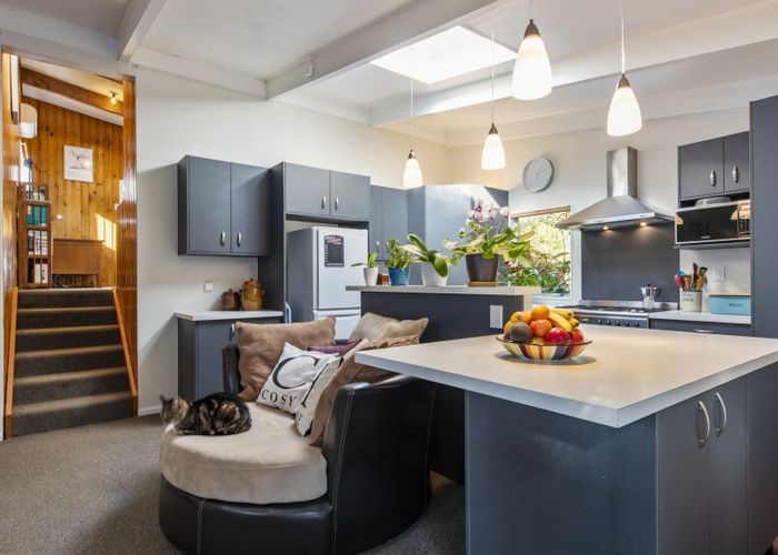  at 70 Wyndham Road, Pinehaven, Upper Hutt