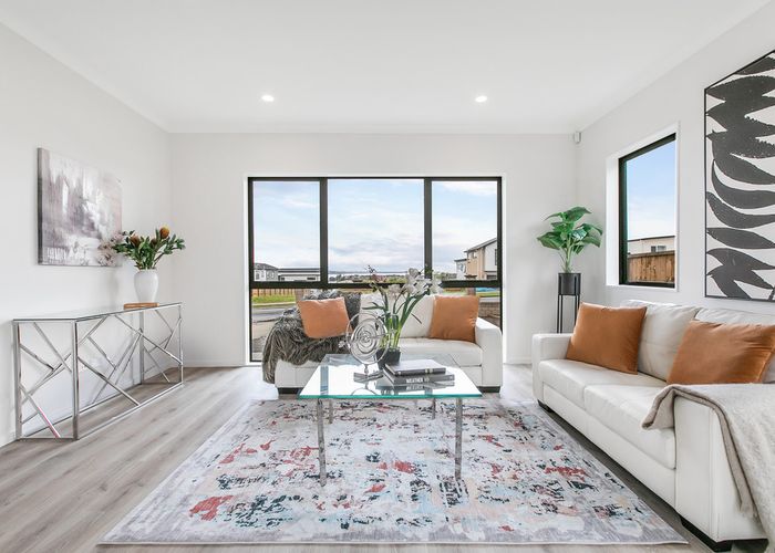  at 10 Keshvara Road, Beachlands, Auckland
