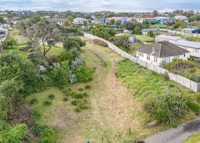  at 60 Karaka Street, Castlecliff, Whanganui