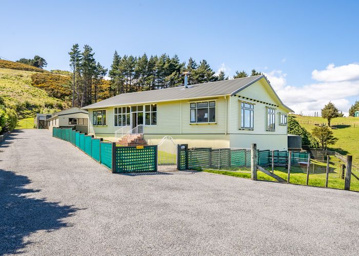  at 302 Normandale Road, Normandale, Lower Hutt