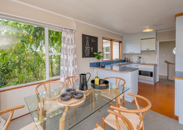  at 20 Hughes Street, Waikanae Beach, Waikanae