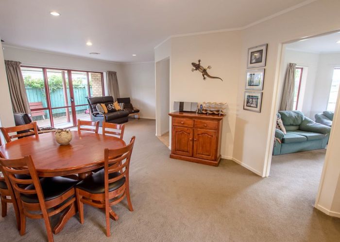  at 17 Sunburst Court, Paraparaumu Beach, Paraparaumu