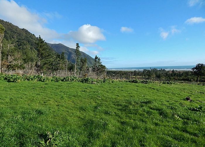  at 1/2624 State Highway 6, BARRYTOWN, RUNANGA