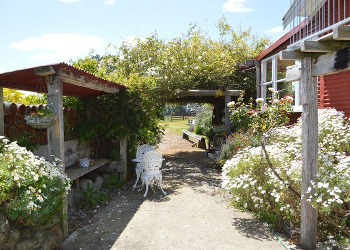  at 351 Park Road, Parkvale