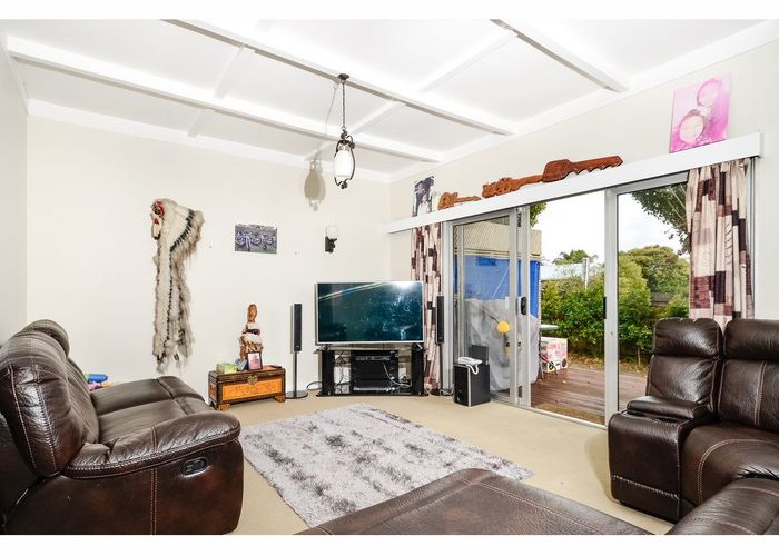  at 2A Parakai Avenue, Parakai, Helensville