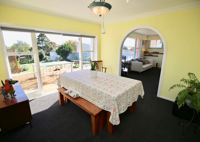  at 323 Cobham Drive, Hillcrest, Hamilton