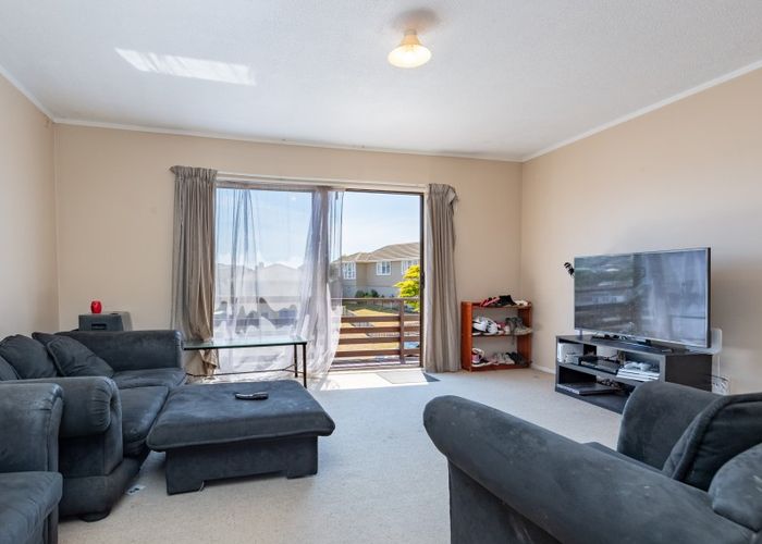  at 12 Penguin Grove, Waitangirua, Porirua