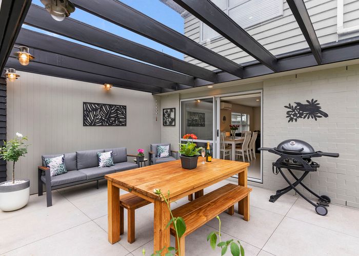  at 10 Anchorage Drive, Karaka, Papakura