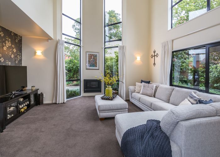  at 10 Haineswood Lane, Sockburn, Christchurch