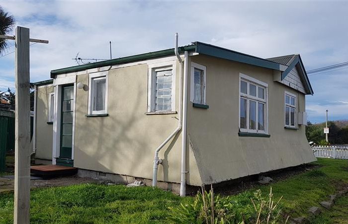  at 8 Rawhiti Avenue, New Brighton, Christchurch