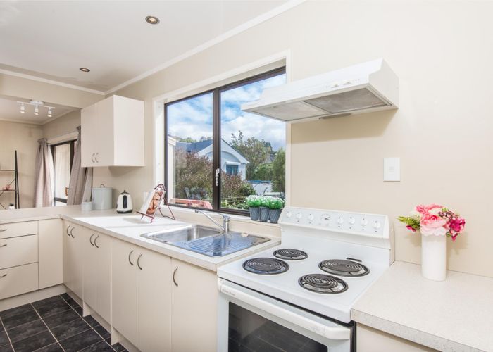  at 6/146 Newlands Road, Newlands, Wellington