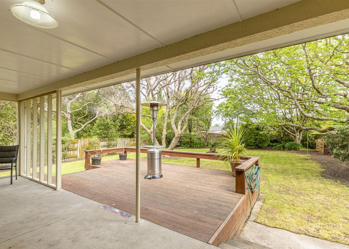  at 162 Aokautere Drive, Fitzherbert, Palmerston North