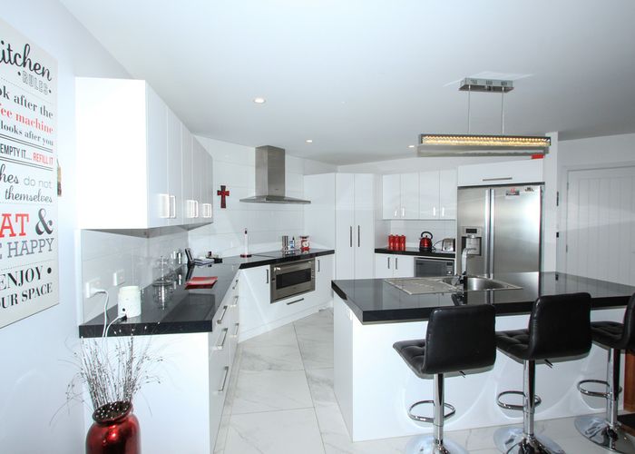  at 56 Sunrise Drive, SEAWARD BUSH, INVERCARGILL