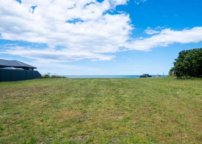  at 2 Mer Place, Bay View, Napier