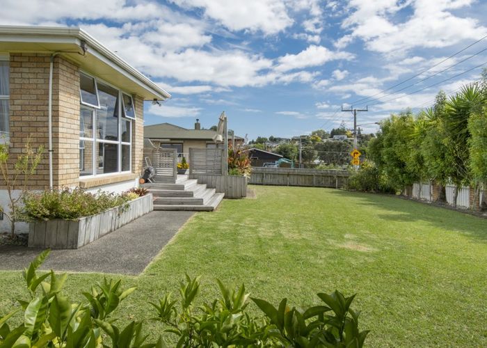  at 1 Upland Street, Brookfield, Tauranga