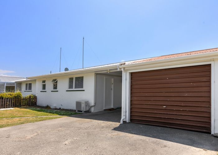  at 2/86 Weld Street, Redwoodtown, Blenheim