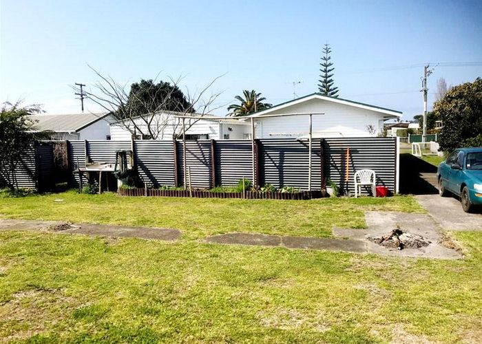  at 202 Tamaki Road, Whangamata