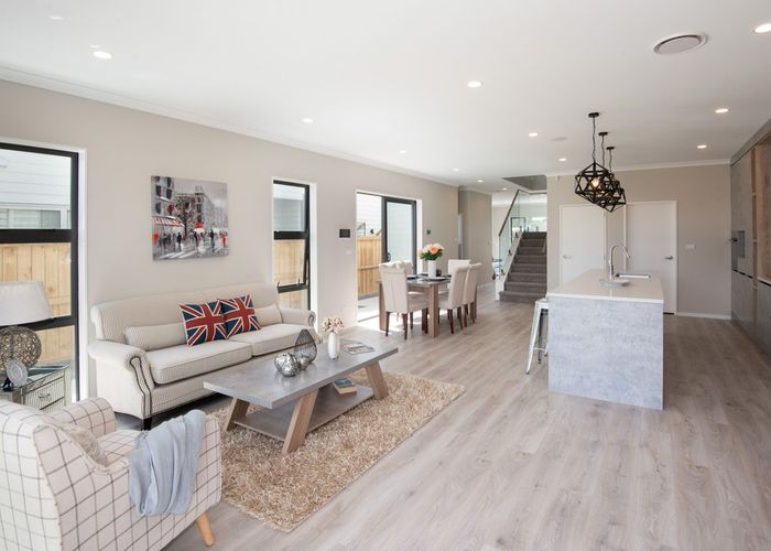  at 18 Ako Road, Flat Bush, Auckland