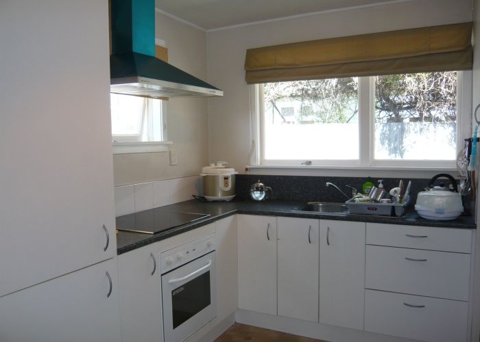  at 2/11 Amyes Road, Hornby, Christchurch