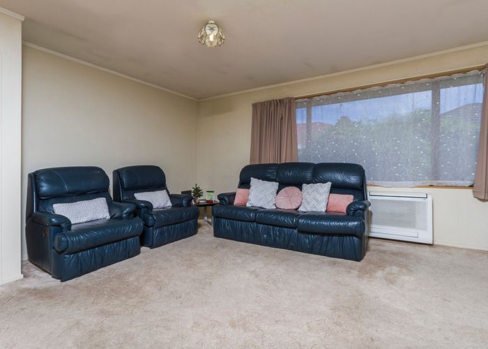  at 2/48 Masefield Street, Stoke, Nelson