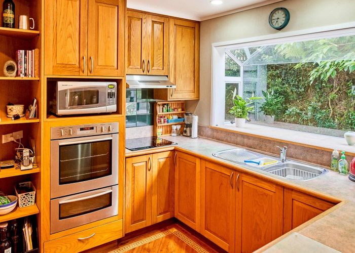  at 5 Beavis Lane, Karori, Wellington